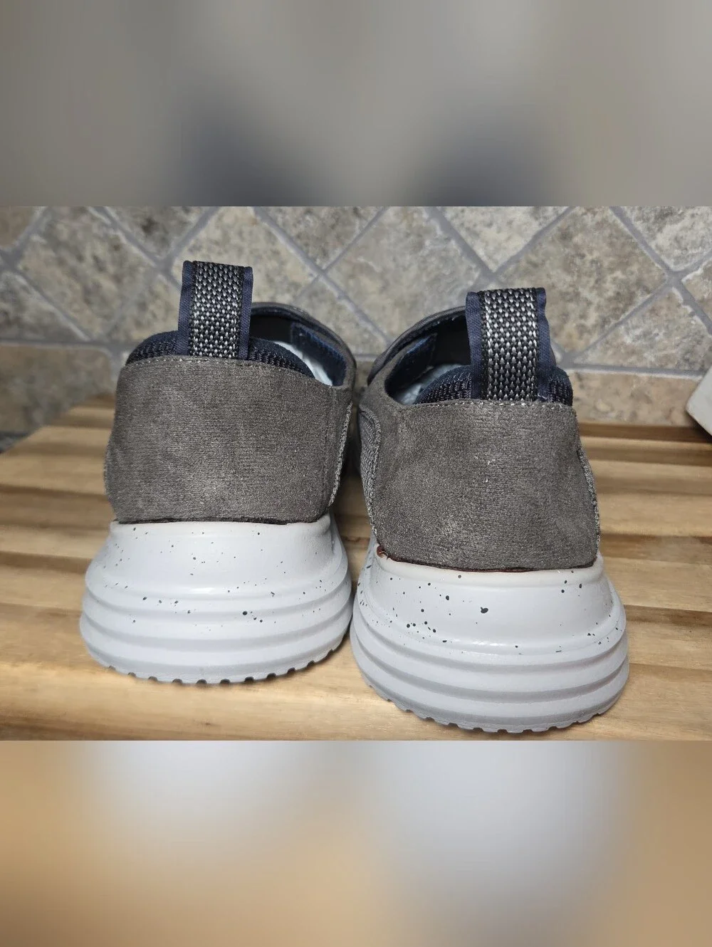 Skechers Men’s Gray Proven Renco Slip-On Casual Loafer Shoes  Sz. 10.5 M
